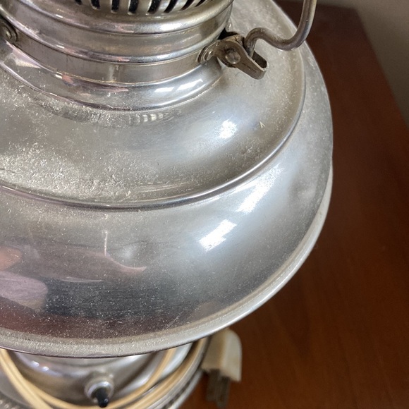 Antique Rayo converted oil lamp working - Picture 6 of 15